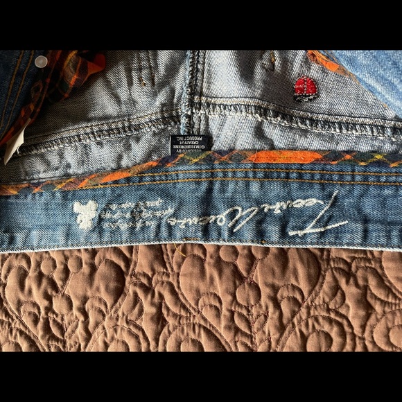 Jeans - Picture 3 of 5